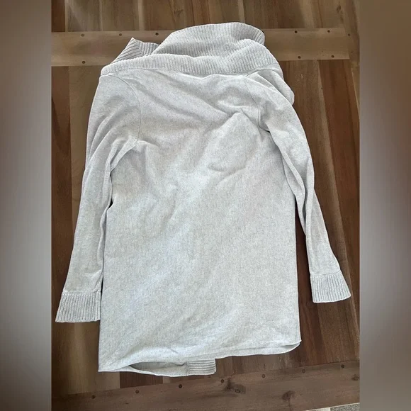 Seraphine Cotton & Cashmere Cardigan - Picture 12 of 13